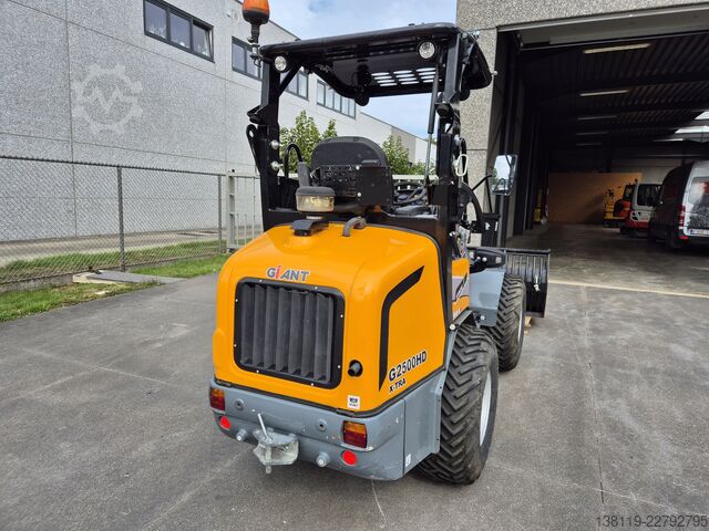 Radlader Giant G2500 X-TRA HD