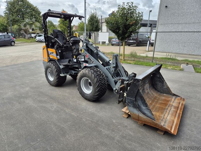 Radlader Giant G2500 X-TRA HD