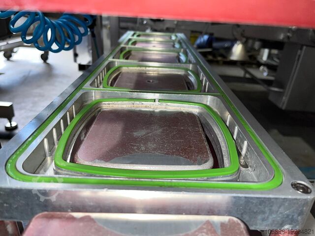 High throughput tray sealer. JBT Proseal GT5