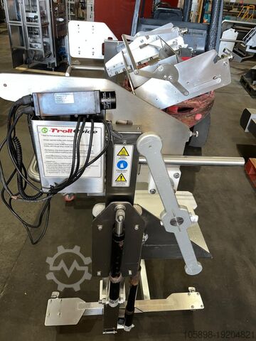 High throughput tray sealer. JBT Proseal GT5