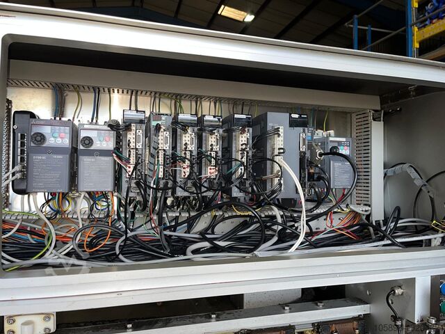 High throughput tray sealer. JBT Proseal GT5