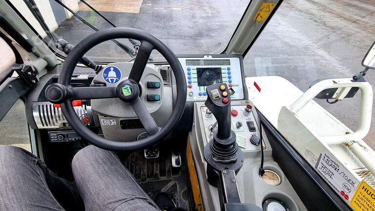 Teleskoparmstapler Merlo ROTO 40.26 MCSS