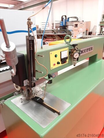 Furnierzusammensetzmaschine KUPER FW /J 900