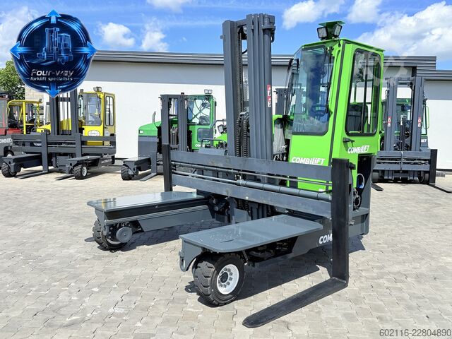Vierwegestapler Combilift C4500 GAS TRIPLEX 5952 WIDE POSITIONER
