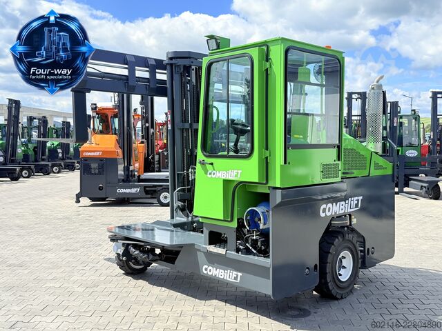 Vierwegestapler Combilift C4500 GAS TRIPLEX 5952 WIDE POSITIONER