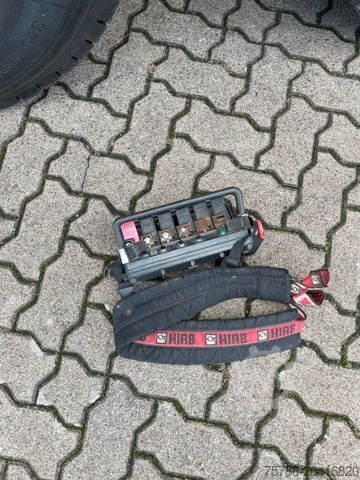 Autokran MERCEDES-BENZ Actros 2648 BB Kipper Hiab 122E5 + Funk + Winde