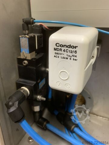 Verpakungsmaschine fur Hühner Moba Netherlands M16