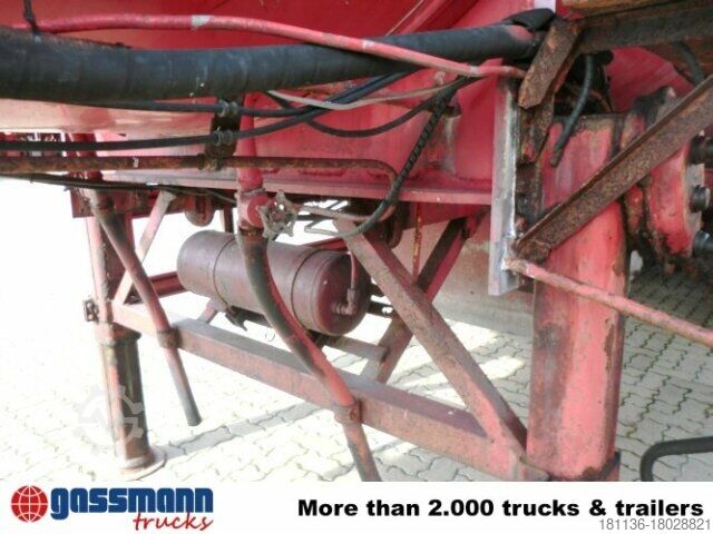 Tanker semitrailer Schmitz Stahltank