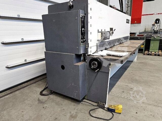 Sheet metal shear Safan VS 310 13
