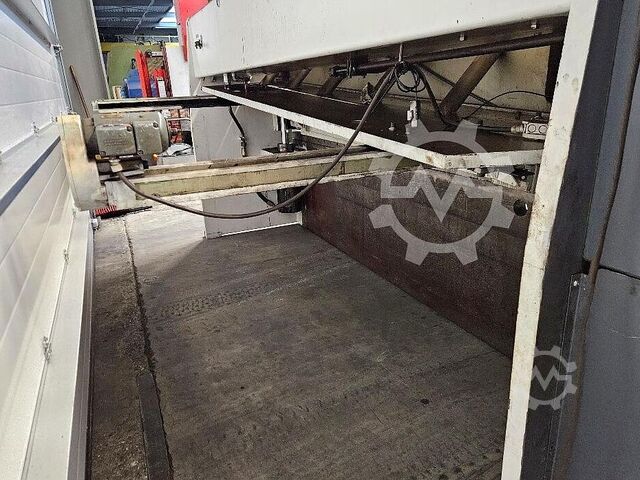 Sheet metal shear Safan VS 310 13