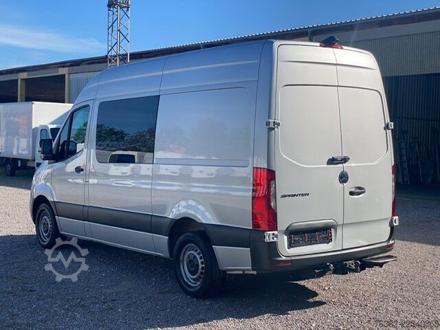 Hochdach-Kastenwagen mit langem Radstand Mercedes-Benz Sprinter 317 Mixto 5-Sitze.AHK-3,5t. ST
