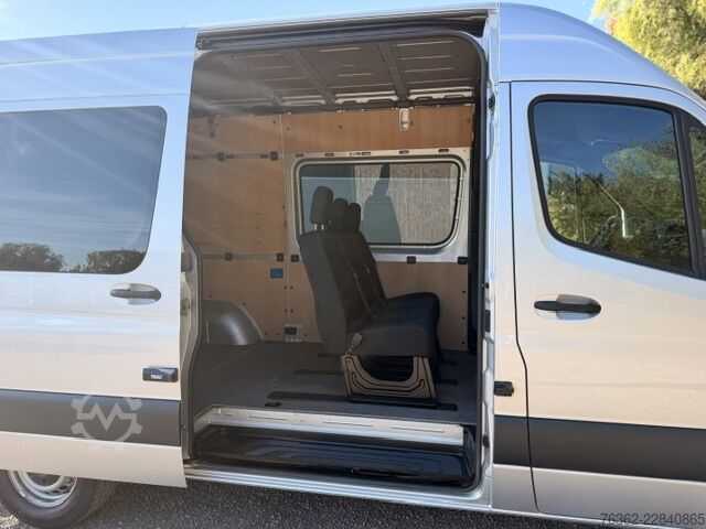 Hochdach-Kastenwagen mit langem Radstand Mercedes-Benz Sprinter 317 Mixto 5-Sitze.AHK-3,5t. ST