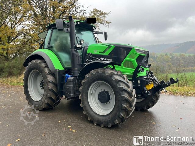 Traktor Deutz-Fahr 6215 RC Shift