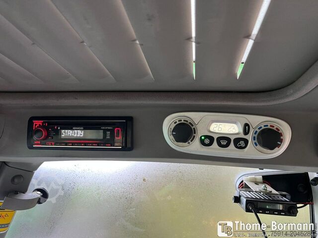 Traktor Deutz-Fahr 6215 RC Shift