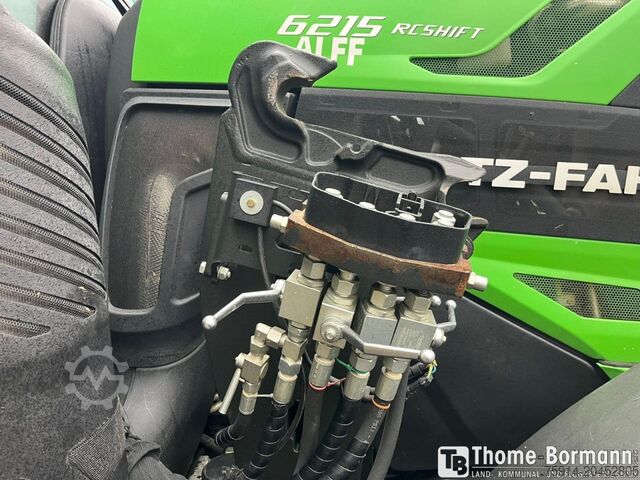 Traktor Deutz-Fahr 6215 RC Shift