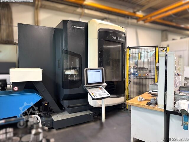 Bearbeitungszentrum - Universal DMG MORI DMU 80 eVo