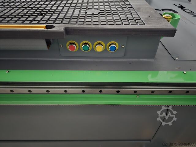 Cnc-Bearbeitungszentrum BCAM CNC 