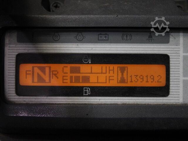 Diesel Forklift Nissan YG 1 D 2 A 32 Q