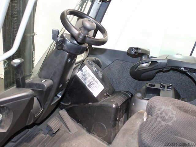 LPG Forklifts Still RX 70-25T  7366