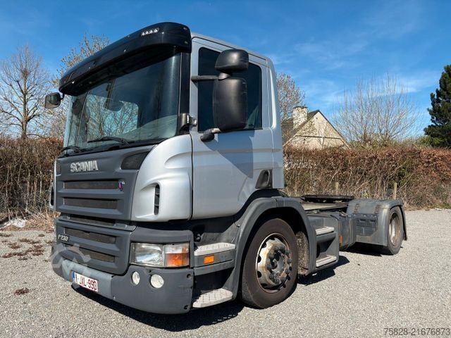 Standard tractor unit SCANIA P230    Schaltgetriebe