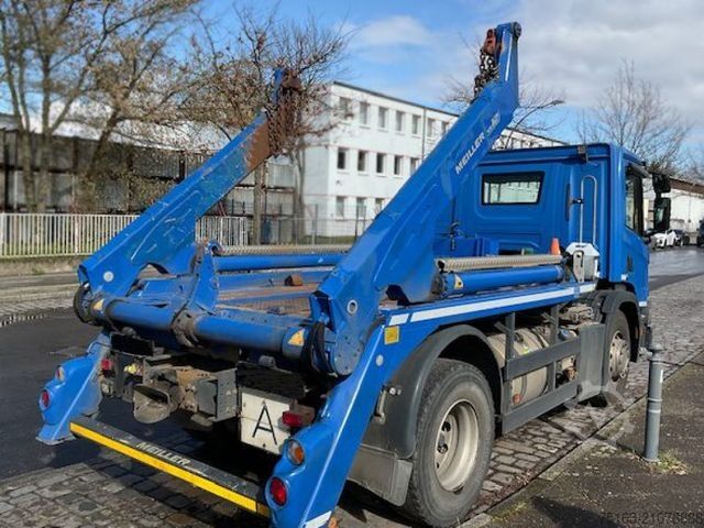Skip truck SCANIA P 320 4x2 XT Absetzkipper 123TKM Meiller