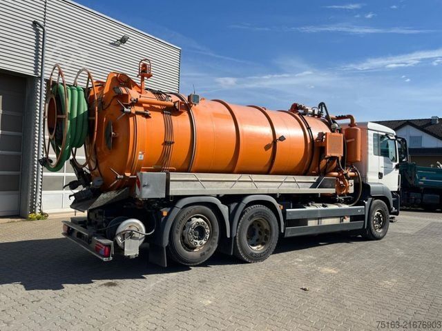 Vacuum tank truck MAN TG-S 26.360 6x2-2 BL Saug + Spülwagen Leistikow