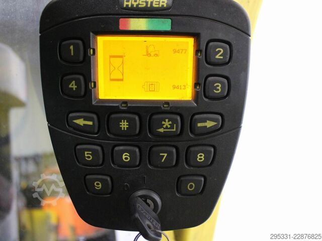 Electric 4-wheel forklift Hyster J 2.5 XN