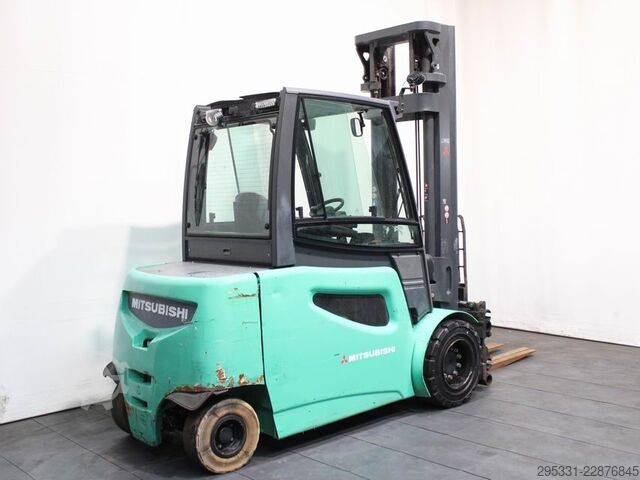 Electric 4-wheel forklift Mitsubishi FB 45 2   2SP450