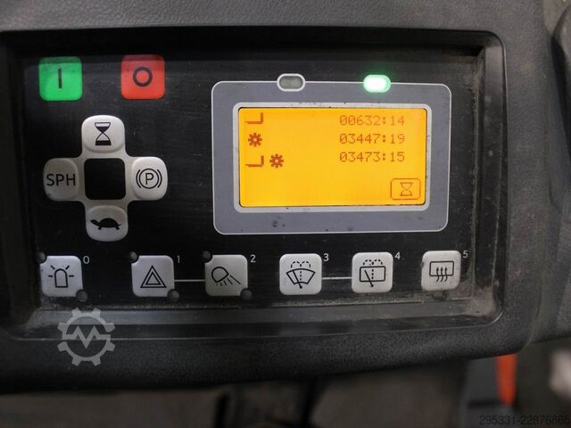 Electric 3-wheel forklift Toyota 8 FBE 18 T