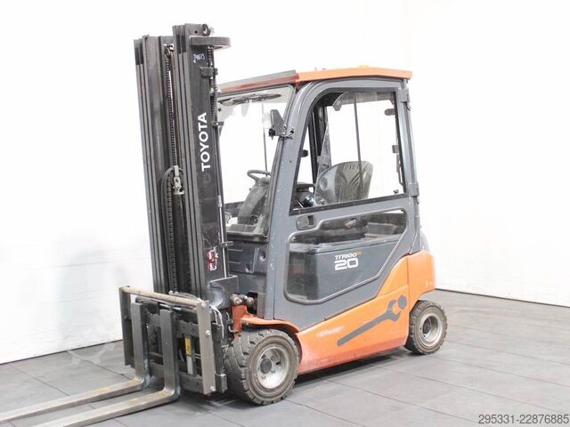 Electric 4-wheel forklift Toyota 8 FBM 20 T