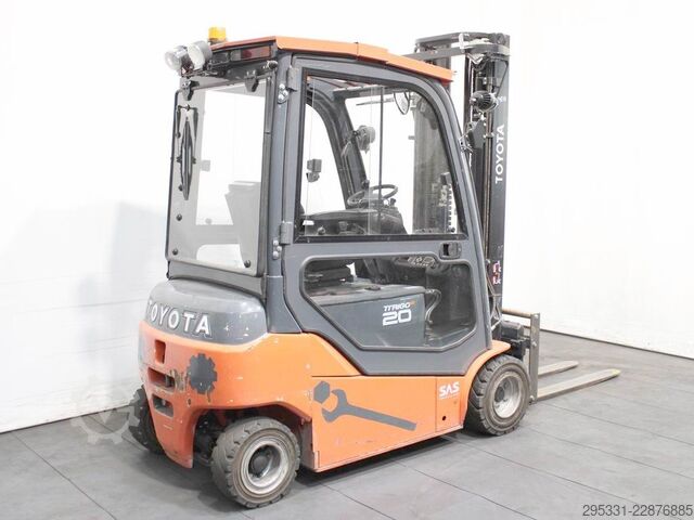 Electric 4-wheel forklift Toyota 8 FBM 20 T