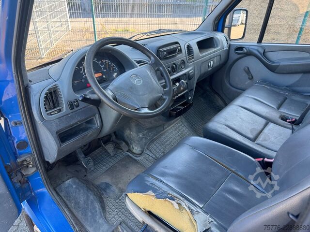 Pritschenwagen MERCEDES-BENZ Sprinter Pritsche 208 CDI