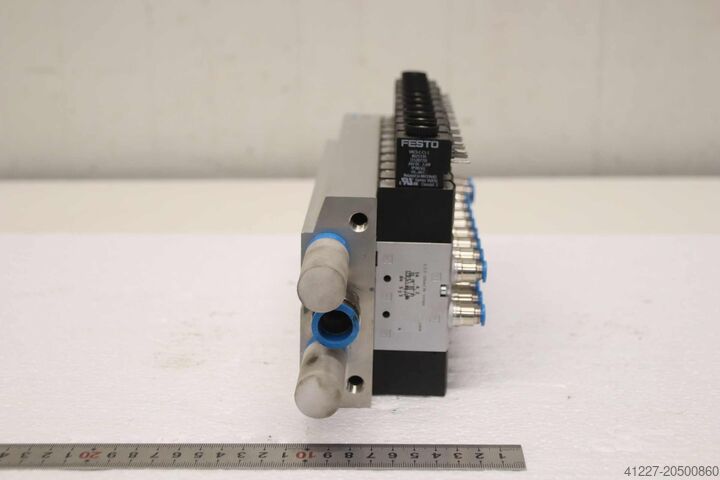 Valve manifold Festo VUVS-L20-M52-MD-G18-F7