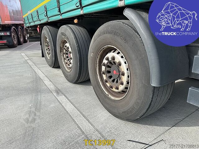 Sliding tarpaulins Kögel 