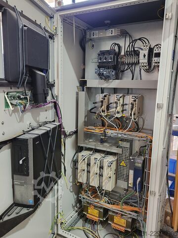 CNC-Bearbeitungszentrum INTERMAC MASTER 33