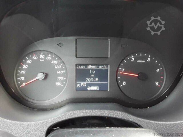 High top van Mercedes-Benz Sprinter 317 CDI Kasten,L2H2,MBUX,Kamera