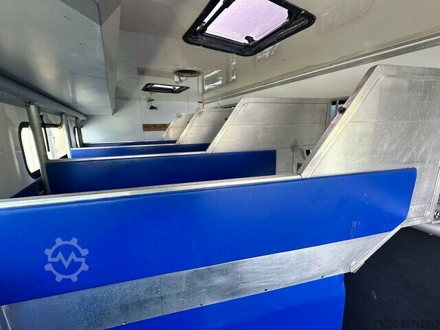 Van Mercedes-Benz Atego 1223 5 Pferde Wohnung Wohnmobilzulassung