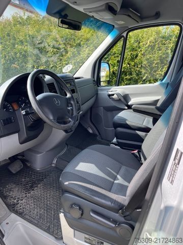 Minibus MERCEDES-BENZ Sprinter 215 ( 315 ) 9 Sitze - elektrische Tür -