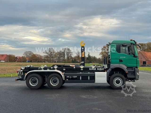 Roll-off tipper truck MAN TGS 33.480 6x6 BL HYVA-Abrollkipper *NEU*