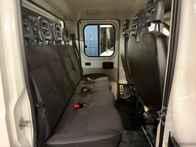 Tipper van PEUGEOT Boxer DoKa 3 Seiten Kipper Klima AHK 3,0T 2.Hand