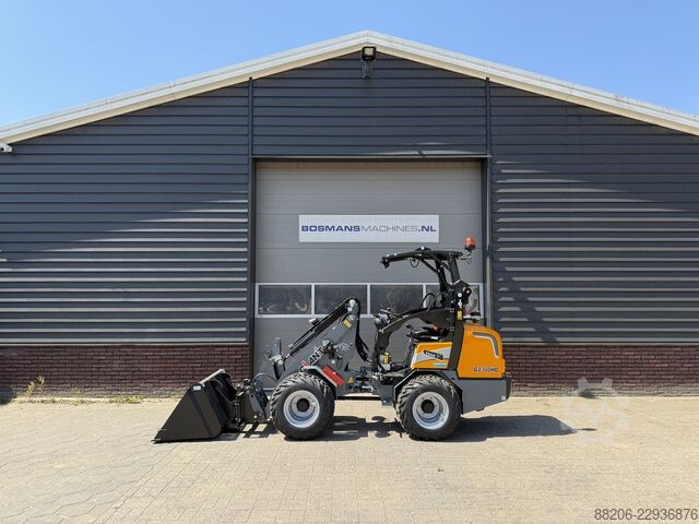 Giant G2300 HD mini loader NEW with pro-inching GIANT G2300 HD minishovel NIEUW pro-inching
