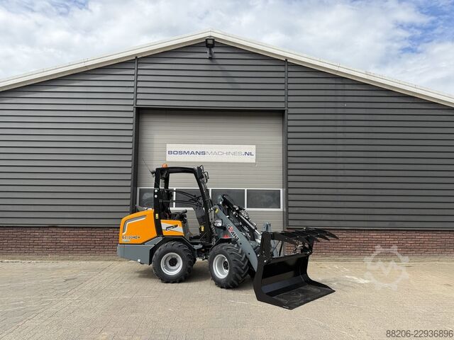 GIANT G2700 HD+ mini loader NEW €695 LEASE GIANT G2700 HD+ minishovel NIEUW €695 LEASE