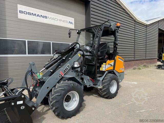 GIANT G2700 HD+ mini loader NEW €695 LEASE GIANT G2700 HD+ minishovel NIEUW €695 LEASE