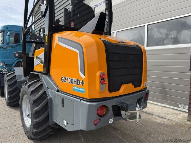 GIANT G2700 HD+ mini loader NEW €695 LEASE GIANT G2700 HD+ minishovel NIEUW €695 LEASE