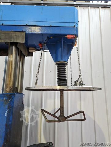 Grenier – Charvet E 11 Grenier – Charvet E 11