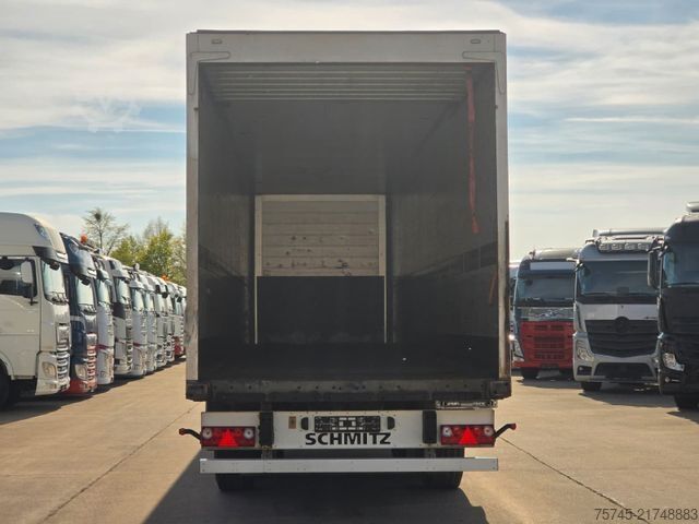 Box semitrailer SCHMITZ CARGOBULL SKO24 * ROLLTOR * LIFTACHSE * KOFFER