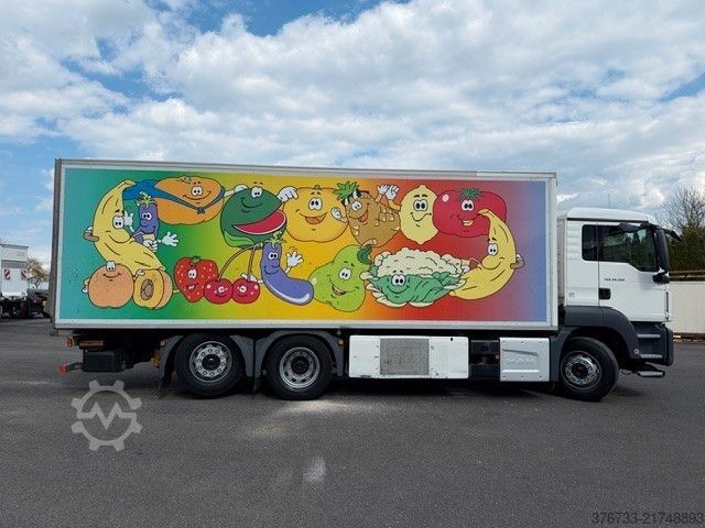 Refrigerated truck MAN TGS 26.360 6x2-4 BL ¤6D manuell Lenkachse Klima