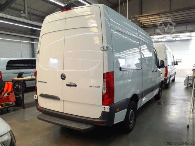 Van Mercedes-Benz Sprinter 317 CDI,L2H2,Automatik,Kamera,Navi