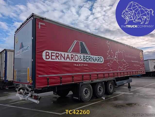 Sliding tarpaulins Krone 