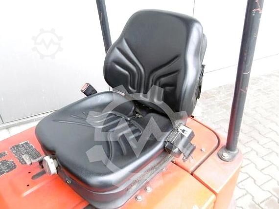 Three-wheel electric forklift LINDE E 15 Z-02